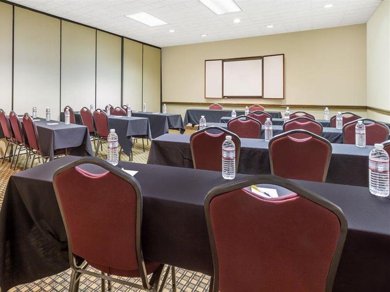 Days Inn By Wyndham Asheville/Mall Esterno foto